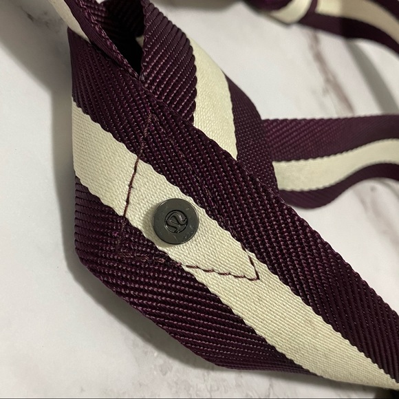 Lulu Lemon Loop it Up Mat Strap - Picture 4 of 5